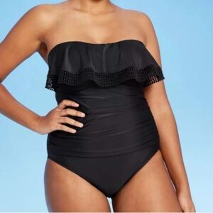 Women’s full piece bathing suit